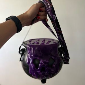 NWT Disney cauldron Popcorn Bucket 🍿💜✨